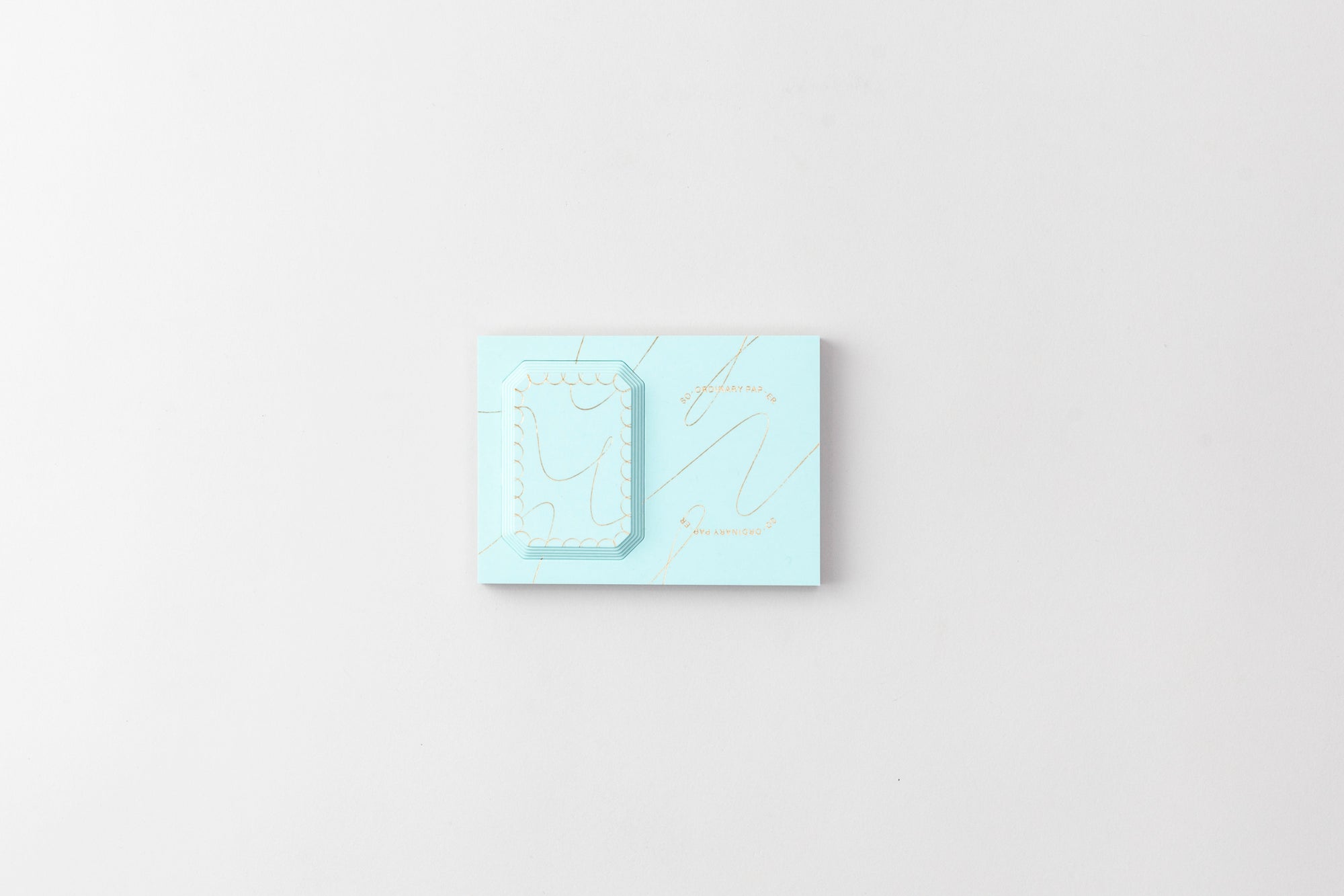 Paper Brooch Jewel (Mint)