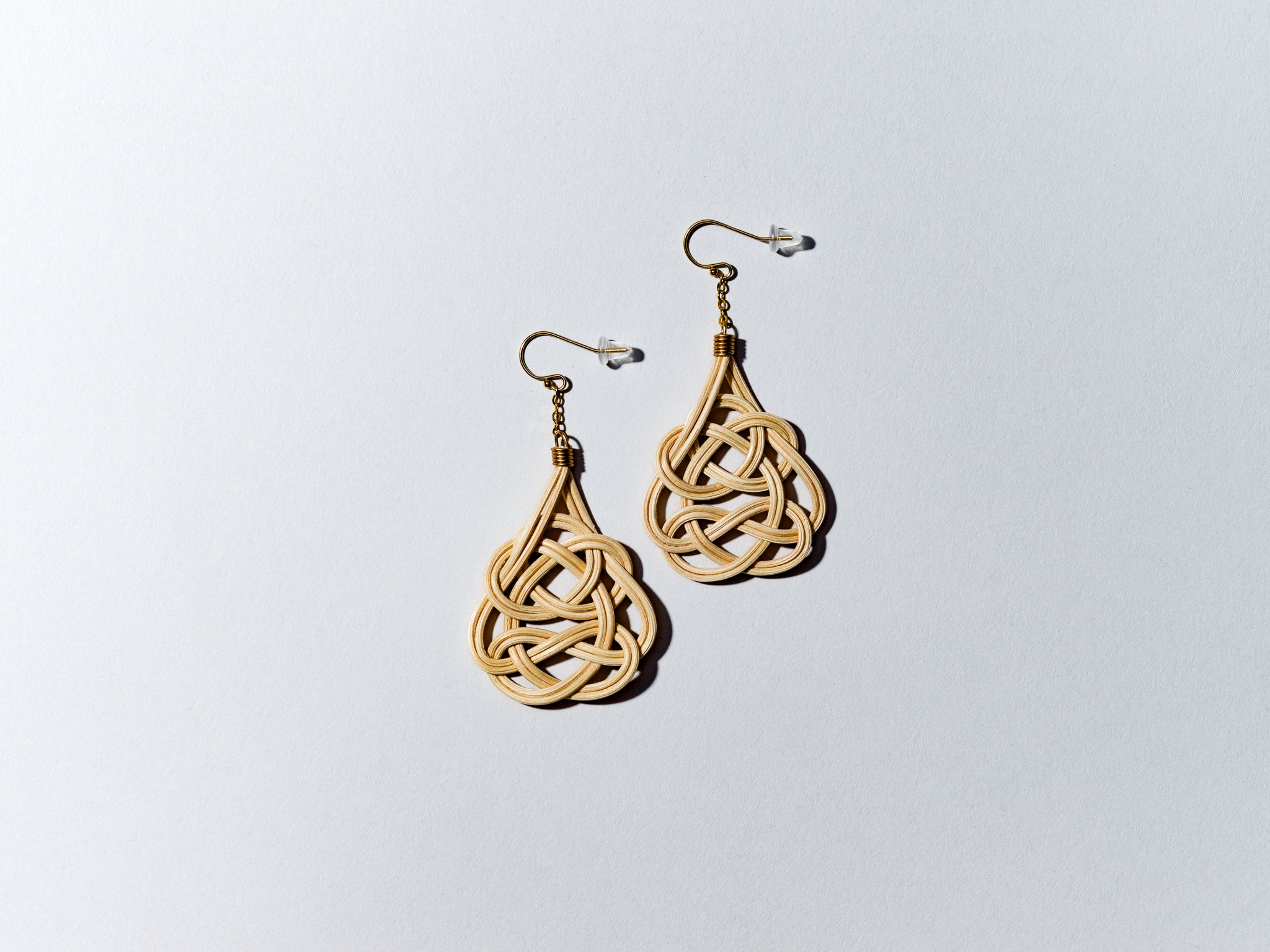 ARABESQUE Earring 1